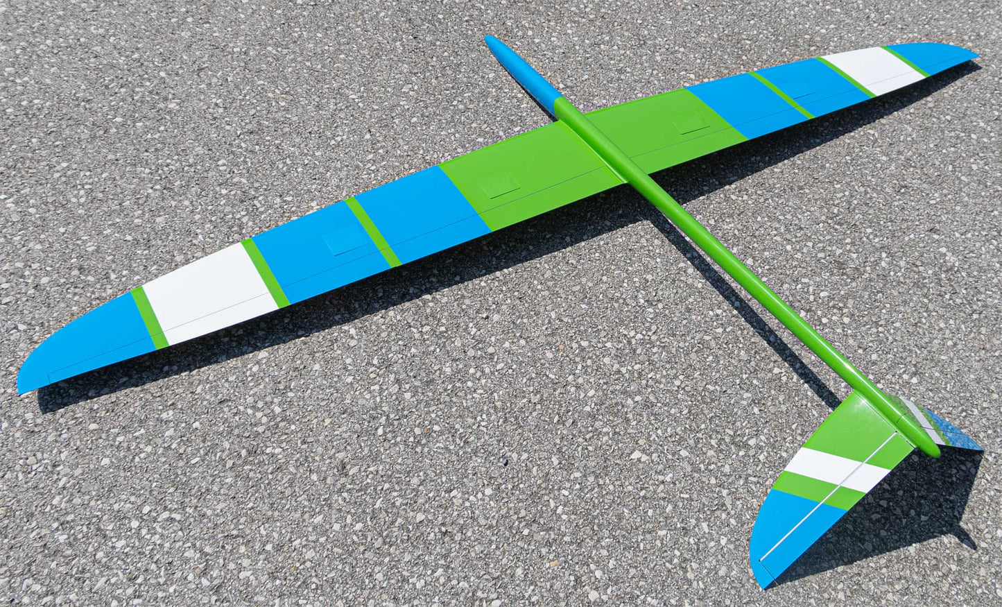 Robbe Modellsport Avalanche Mini ARF Voll-CFK 2,0m Segler Voll-Carbon