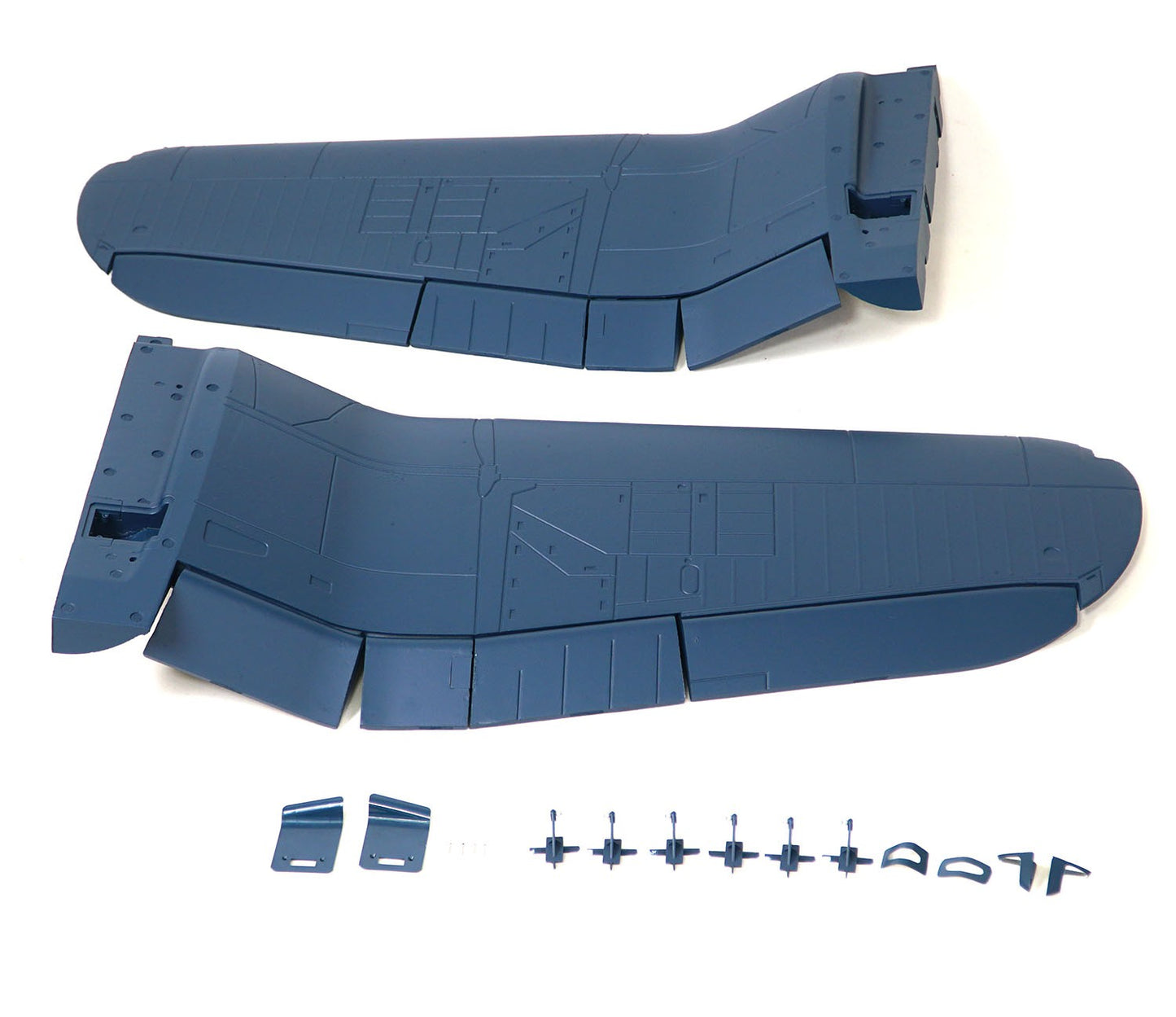 1700mm F4U V3 - Main wing set