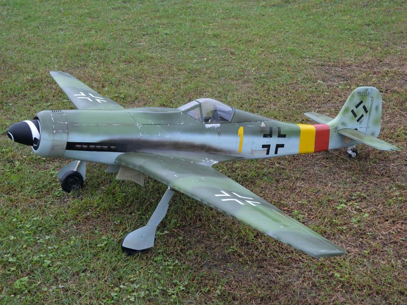 Focke Wulf Ta152 / 2400 mm