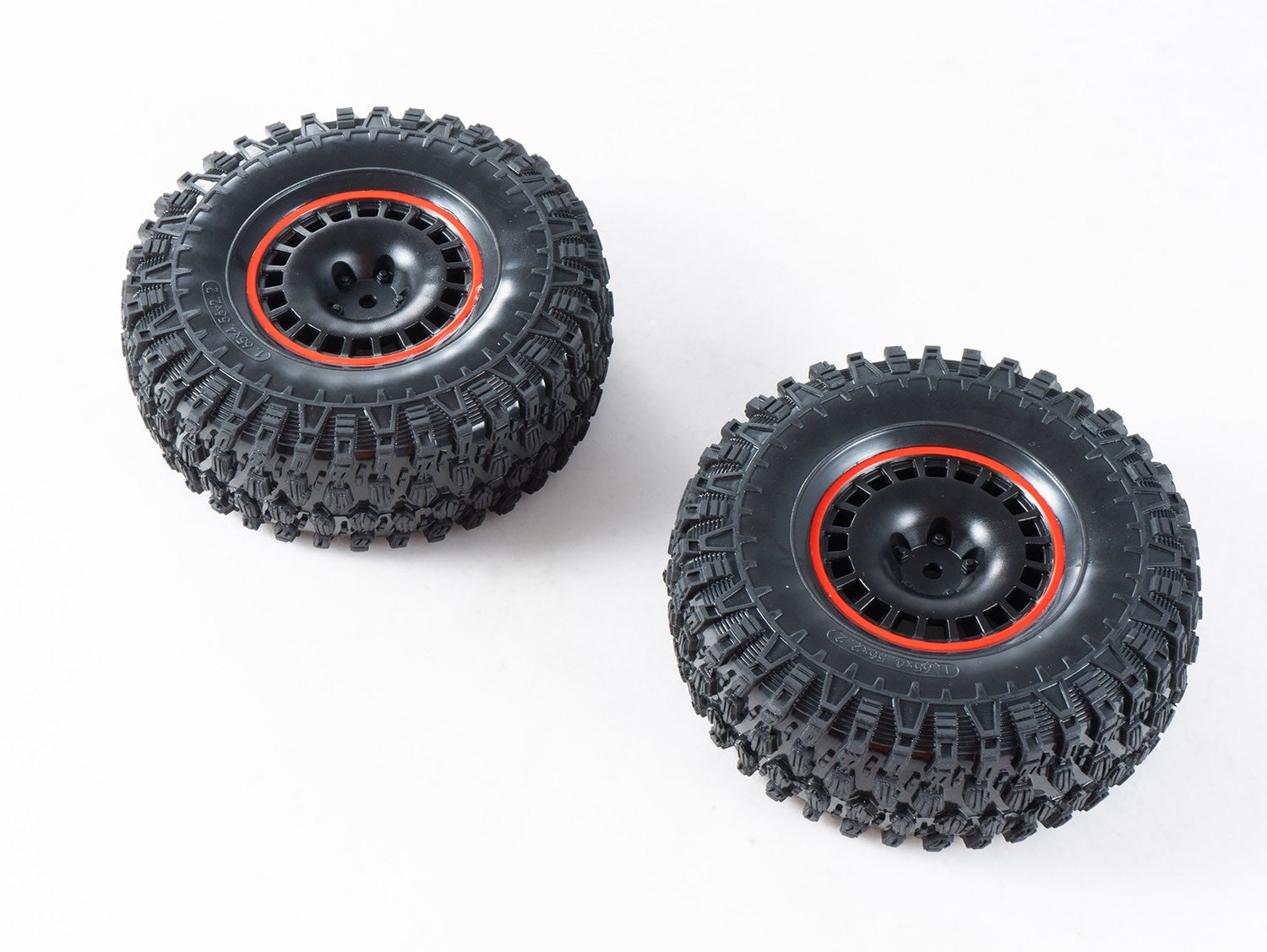 1/10 Canyon - YK10 Tires set Glued (APSC21100)