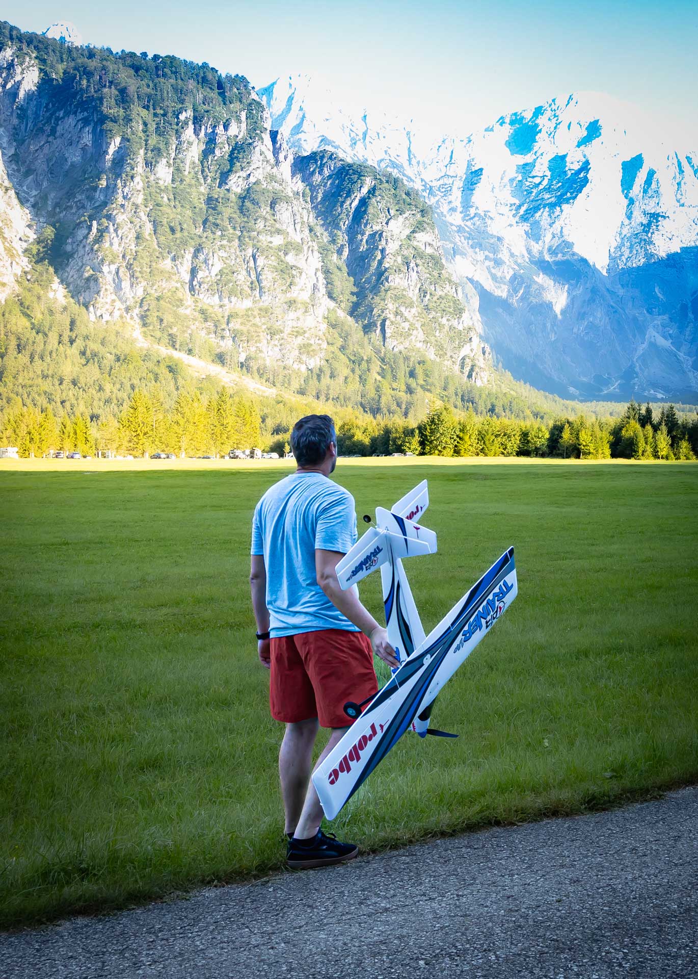 Robbe Modellsport Air Trainer 140 V2 EPO PNP mit Flight Controller (3-Achs Fluglagen-Stabilisierung, Gyro)