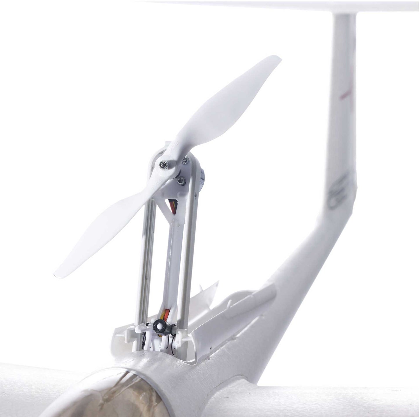 Robbe Modellsport ARCUS E 2.2 ARF(PNP) mit Klapptriebwerk , Einziehfahrwerk und Störklappen