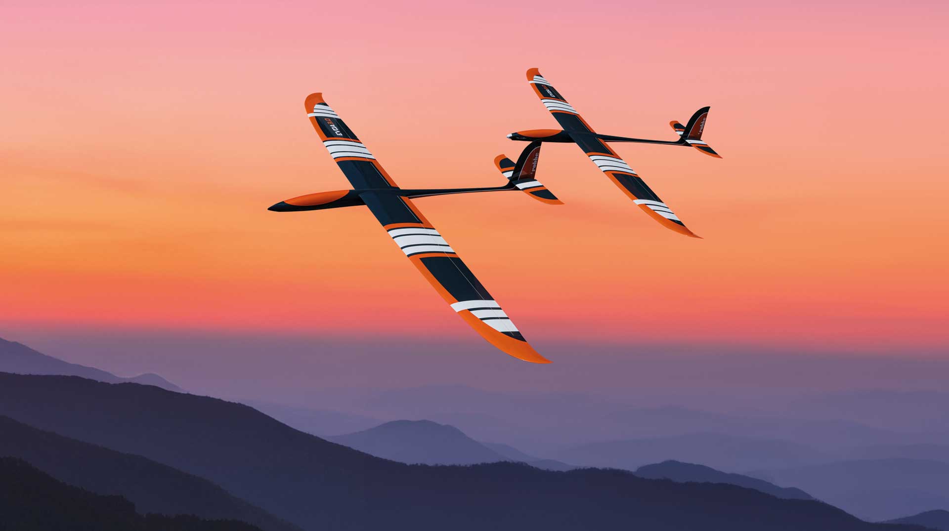 Robbe Modellsport EVOA 3.0 ARF VOLL-GFK "Elektro" HOCHLEISTUNGSSEGLER MIT 4-KLAPPENFLÜGEL