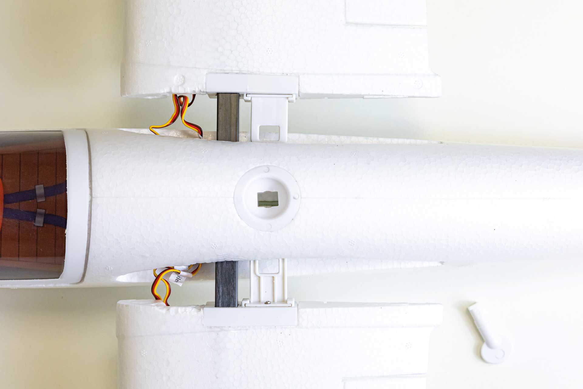 Robbe Modellsport ASW 15B PNP aus EPO Elektrosegelflugzeug