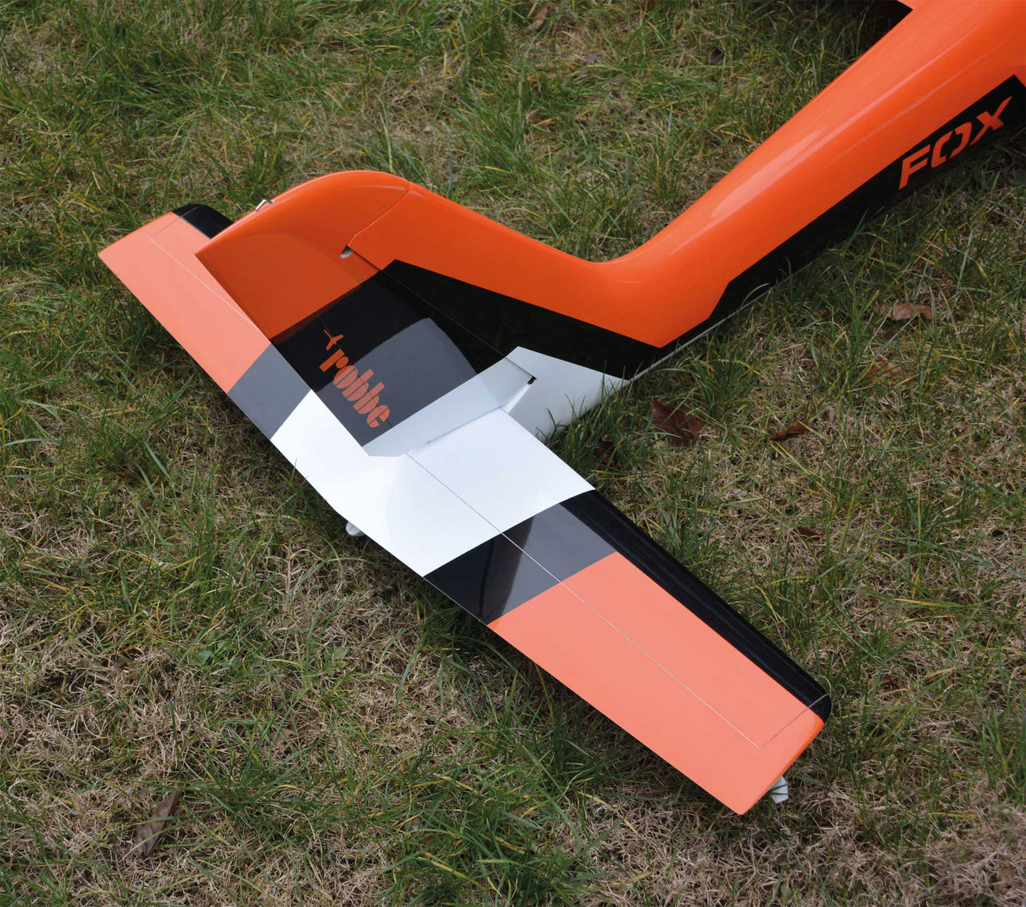 Robbe Modellsport MDM-1 FOX 3,5m Elektro PNP Voll GFK/CFK lackiert Orange Kunstflug Segelflugzeug