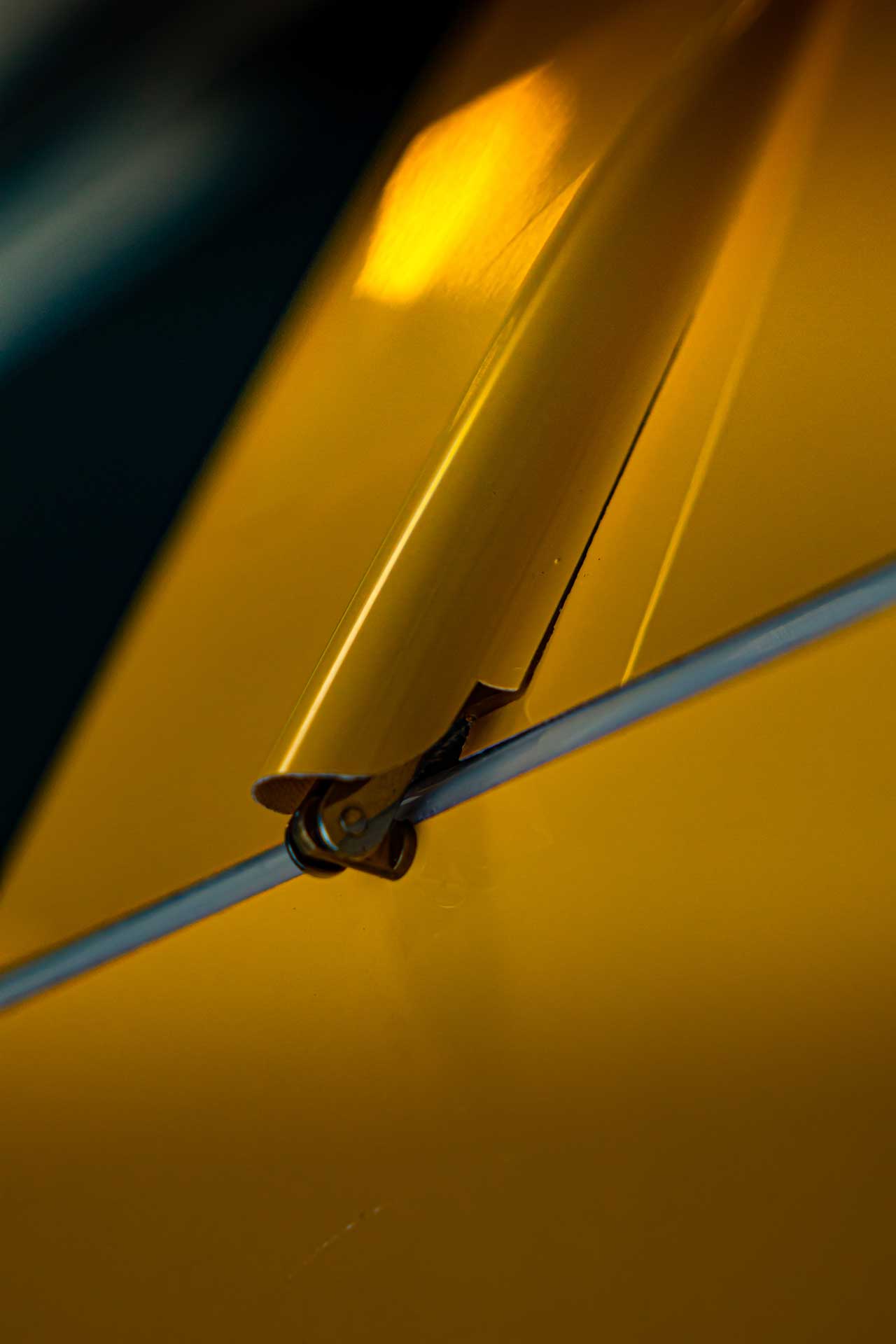 Robbe Modellsport SCIROCCO L 4,0M ARF (Gelb) Voll-GfK HOCHLEISTUNGSSEGLER MIT 4-KLAPPENFLÜGEL