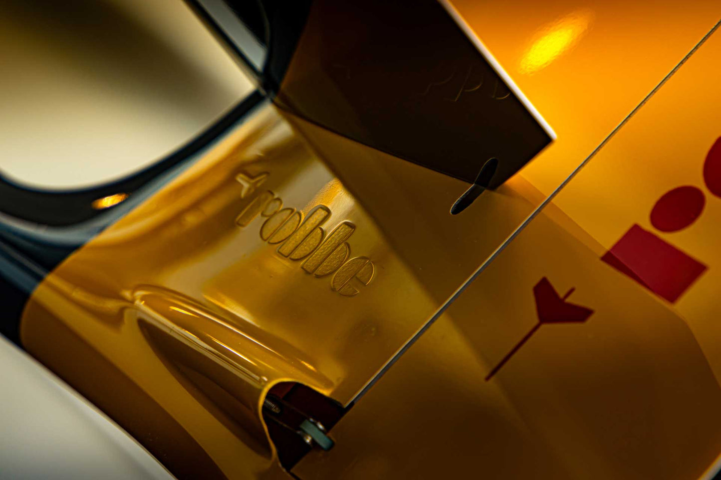 Robbe Modellsport SCIROCCO L 4,0M ARF (Gelb) Voll-GfK HOCHLEISTUNGSSEGLER MIT 4-KLAPPENFLÜGEL