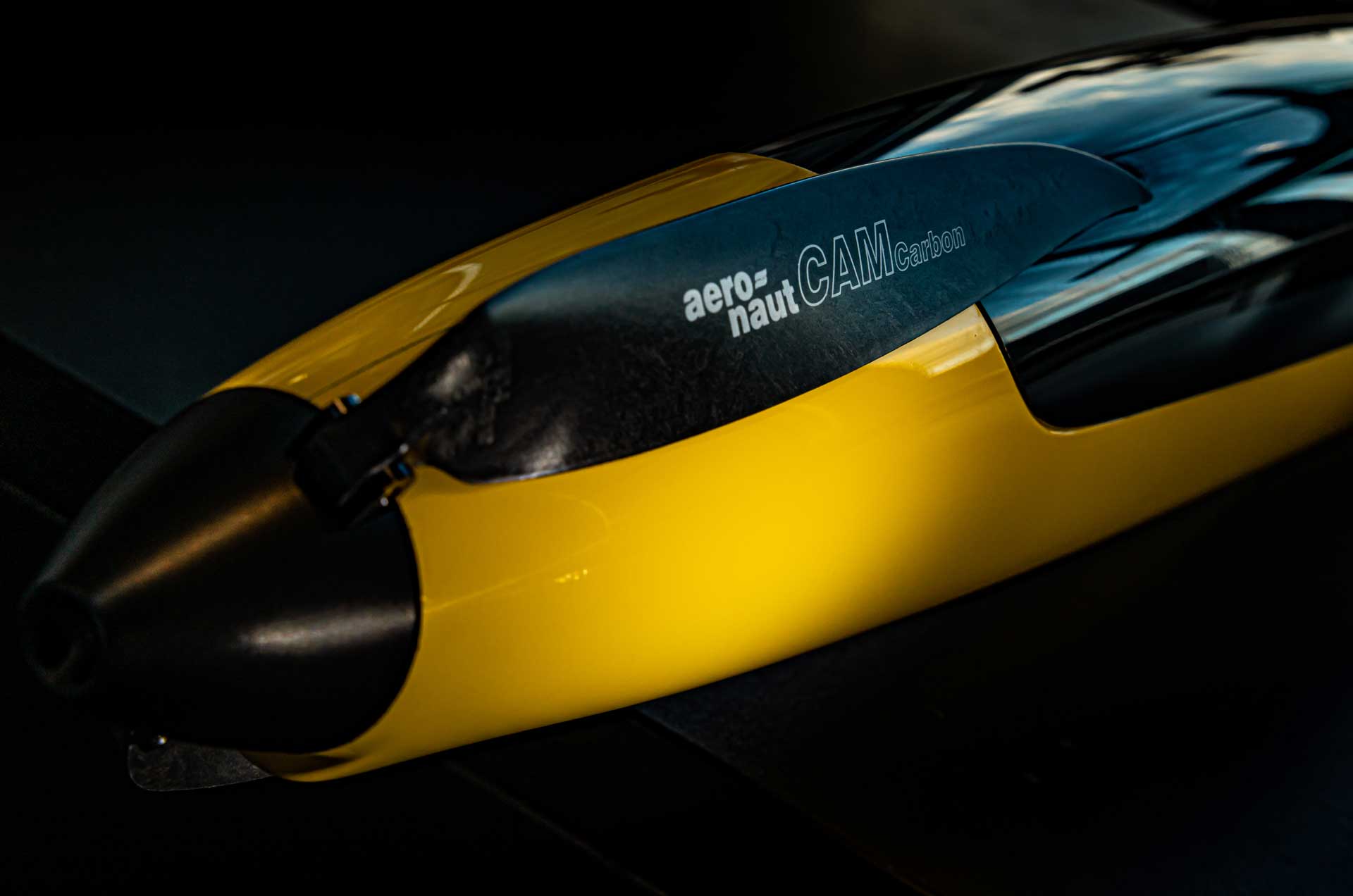 Robbe Modellsport SCIROCCO L 4,0M ARF (Gelb) Voll-GfK HOCHLEISTUNGSSEGLER MIT 4-KLAPPENFLÜGEL