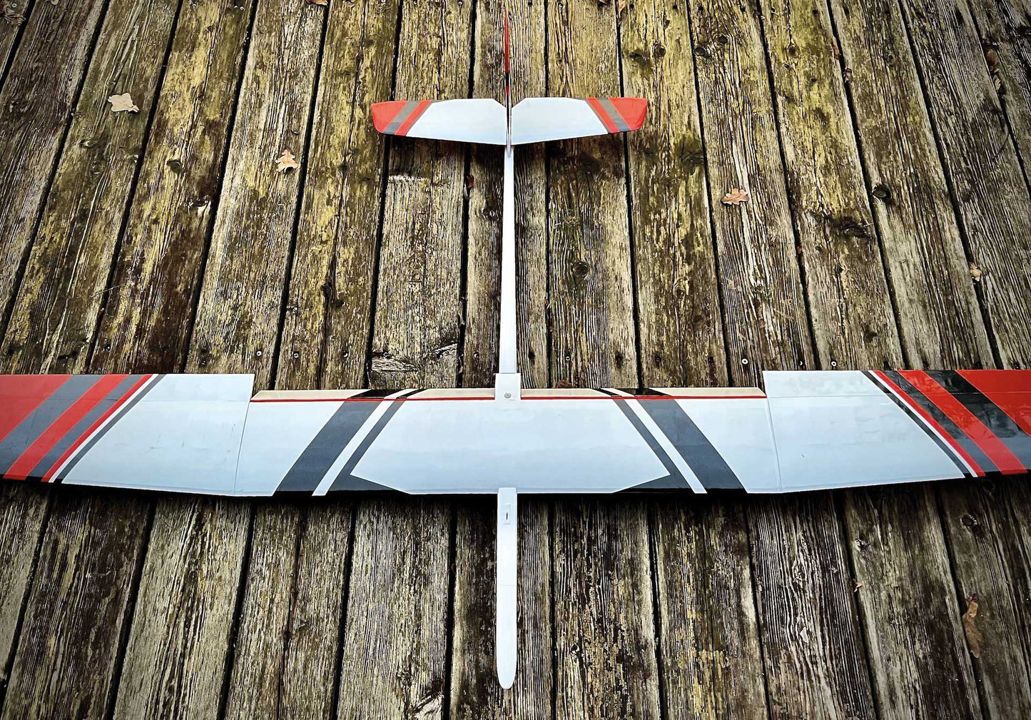 Robbe Modellsport Slider Q High Performance 4-Klappen Segelflugmodell, Sperrholz/Balsa-Holzbausatz  "Made in Austria"