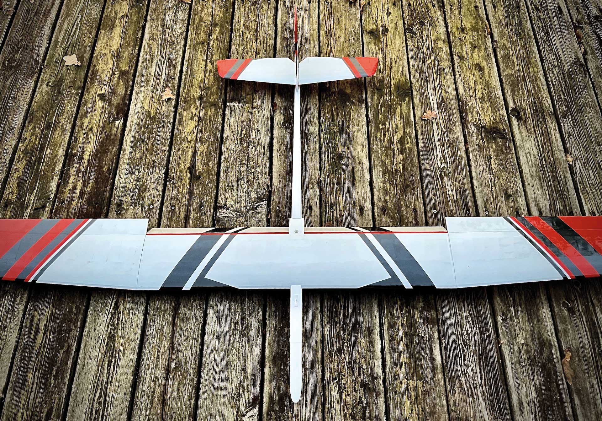 Robbe Modellsport Slider Q High Performance 4-Klappen Segelflugmodell, Sperrholz/Balsa-Holzbausatz  "Made in Austria"