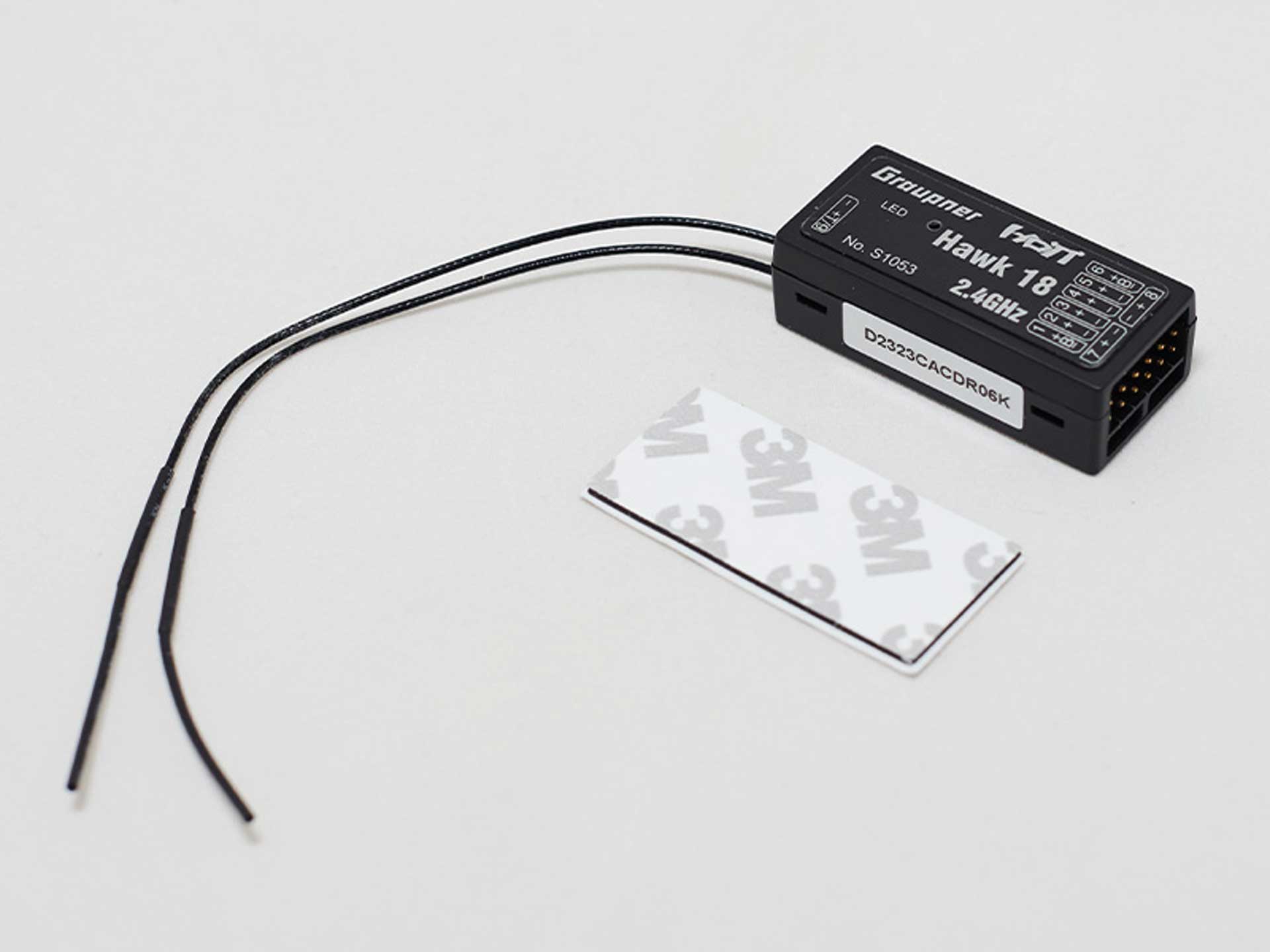 GRAUPNER Hawk 18 HoTT Empfänger mit 3-Achs-Gyro und Vario (9-Kanal)