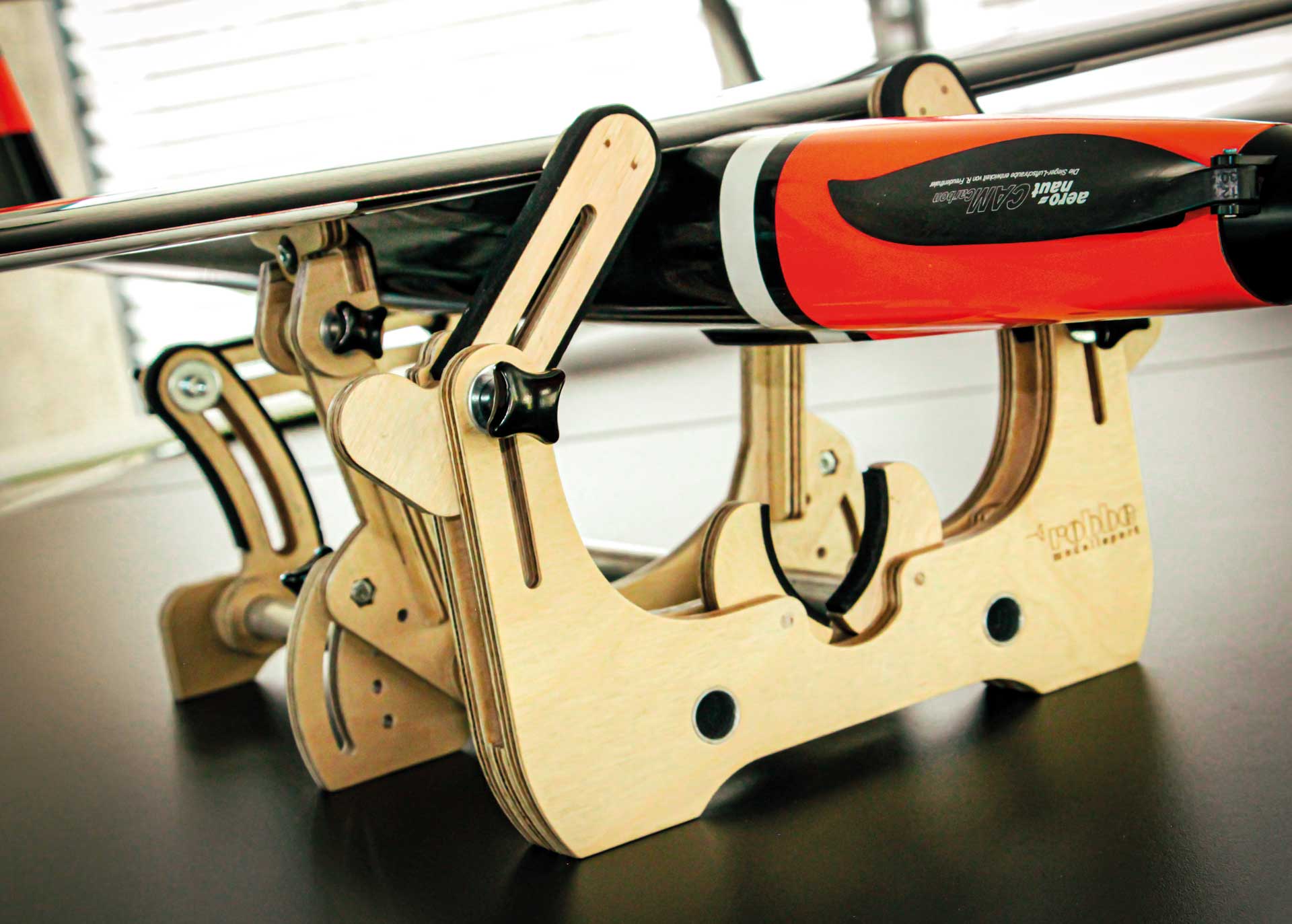 Robbe Modellsport Ro-Spider Schwerpunktwaage und Rumpfhalter Multitool