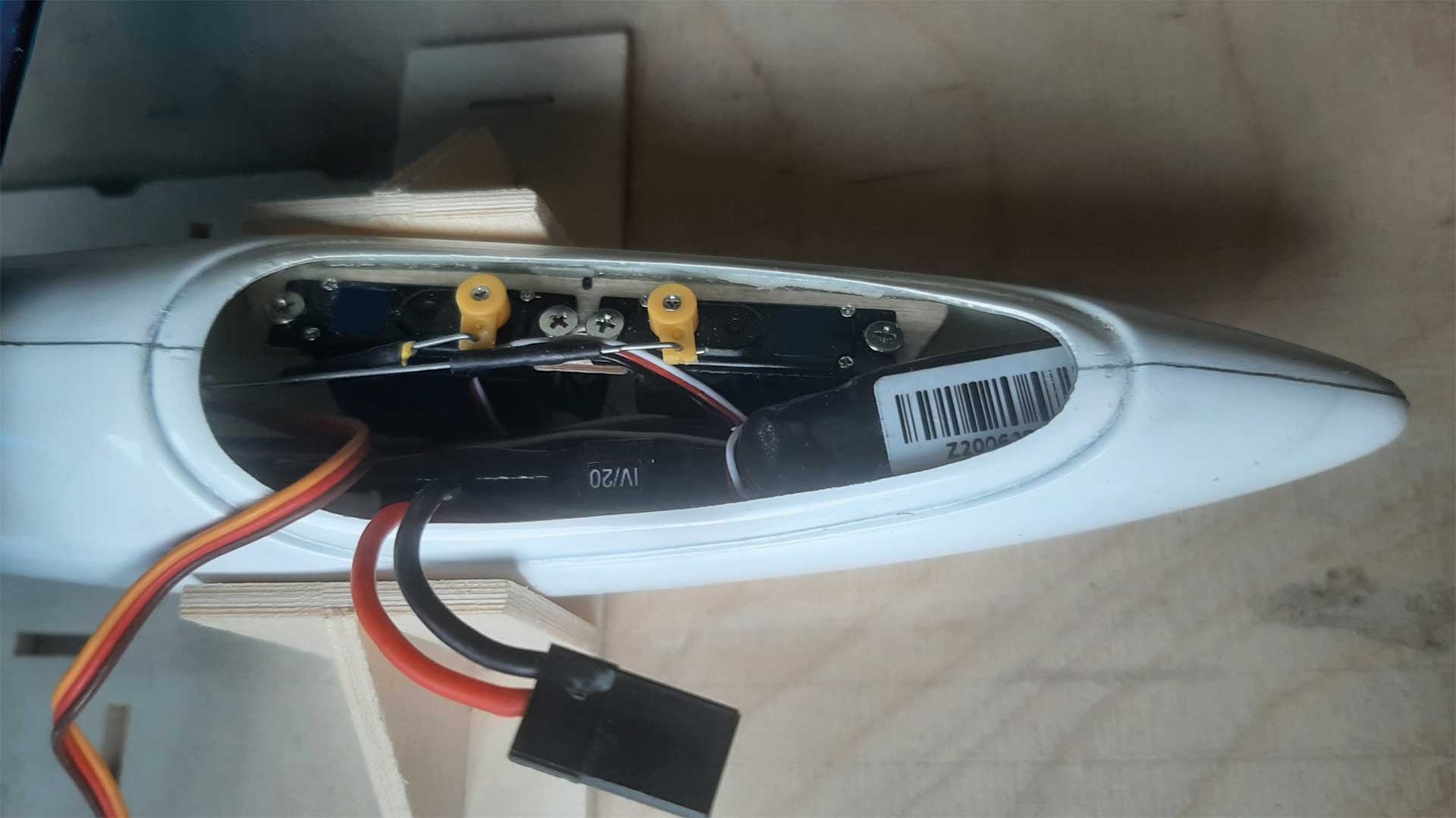 Robbe Modellsport Boo Slope Glider Holzbausatz in innovativer Sperrholzbauweise