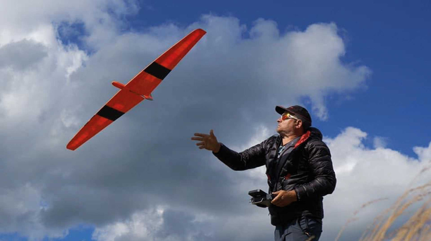 Robbe Modellsport VAYU Nurflügel Modell Holzbausatz in innovativer Sperrholzbauweise Version 2024