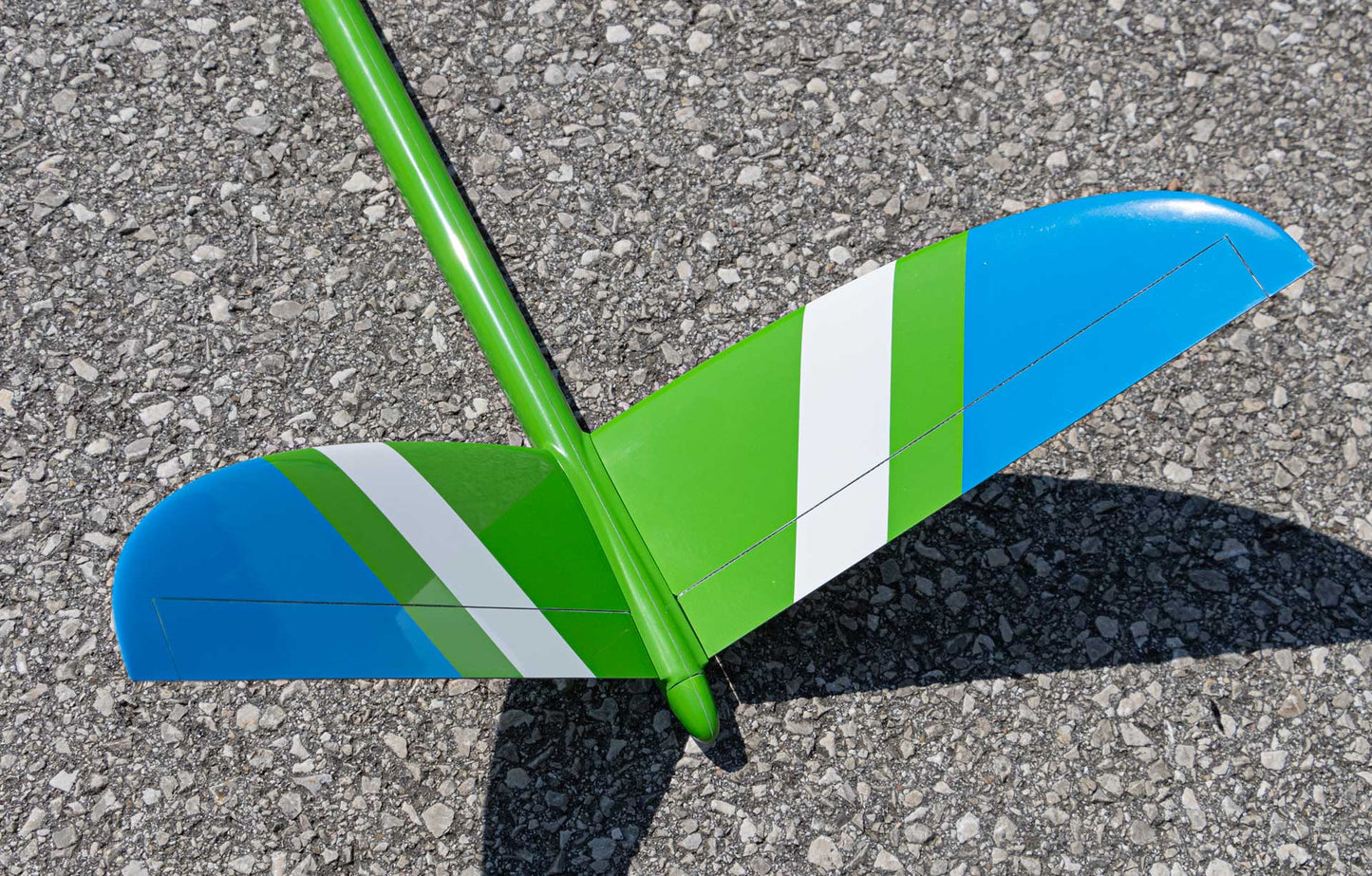 Robbe Modellsport Avalanche Mini ARF Voll-CFK 2,0m Segler Voll-Carbon