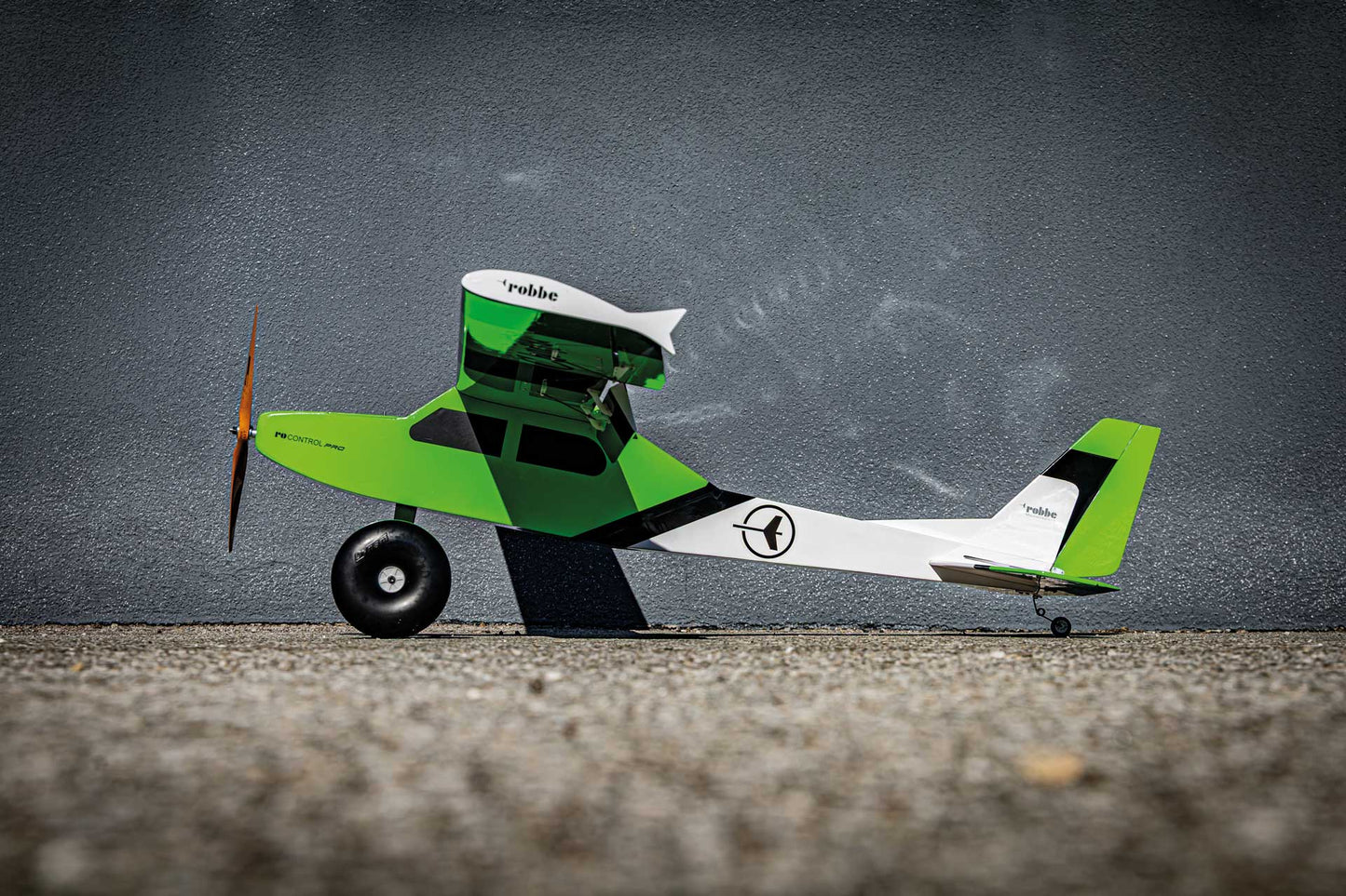 Robbe Modellsport Turbo Charter Holzbausatz (auch "CLASSIC" Version)