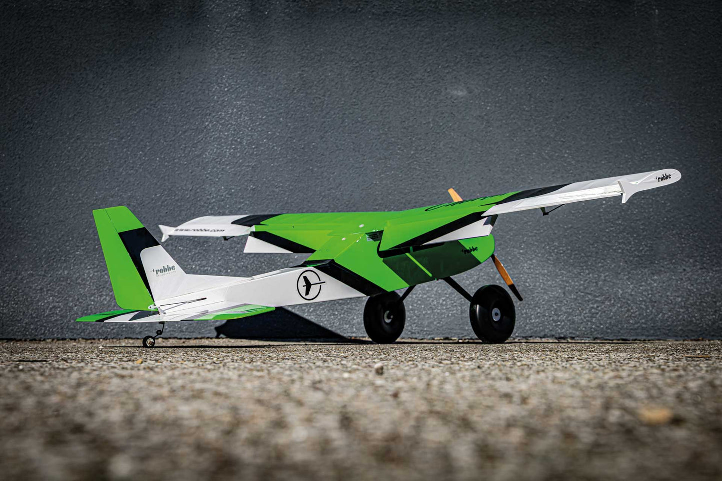 Robbe Modellsport Turbo Charter Holzbausatz (auch "CLASSIC" Version)