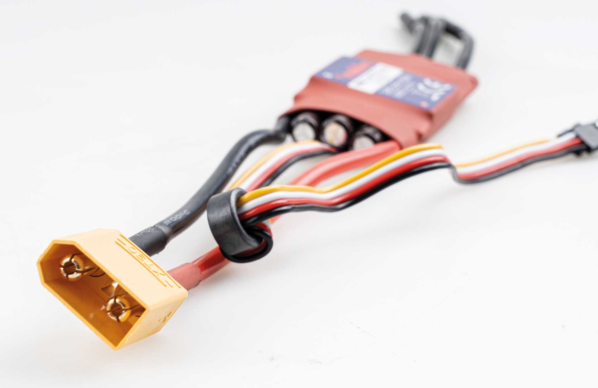 Robbe Modellsport RO-CONTROL 6-100 V2 3-6S -100(120A)5V/7A SWITCH BEC Regler