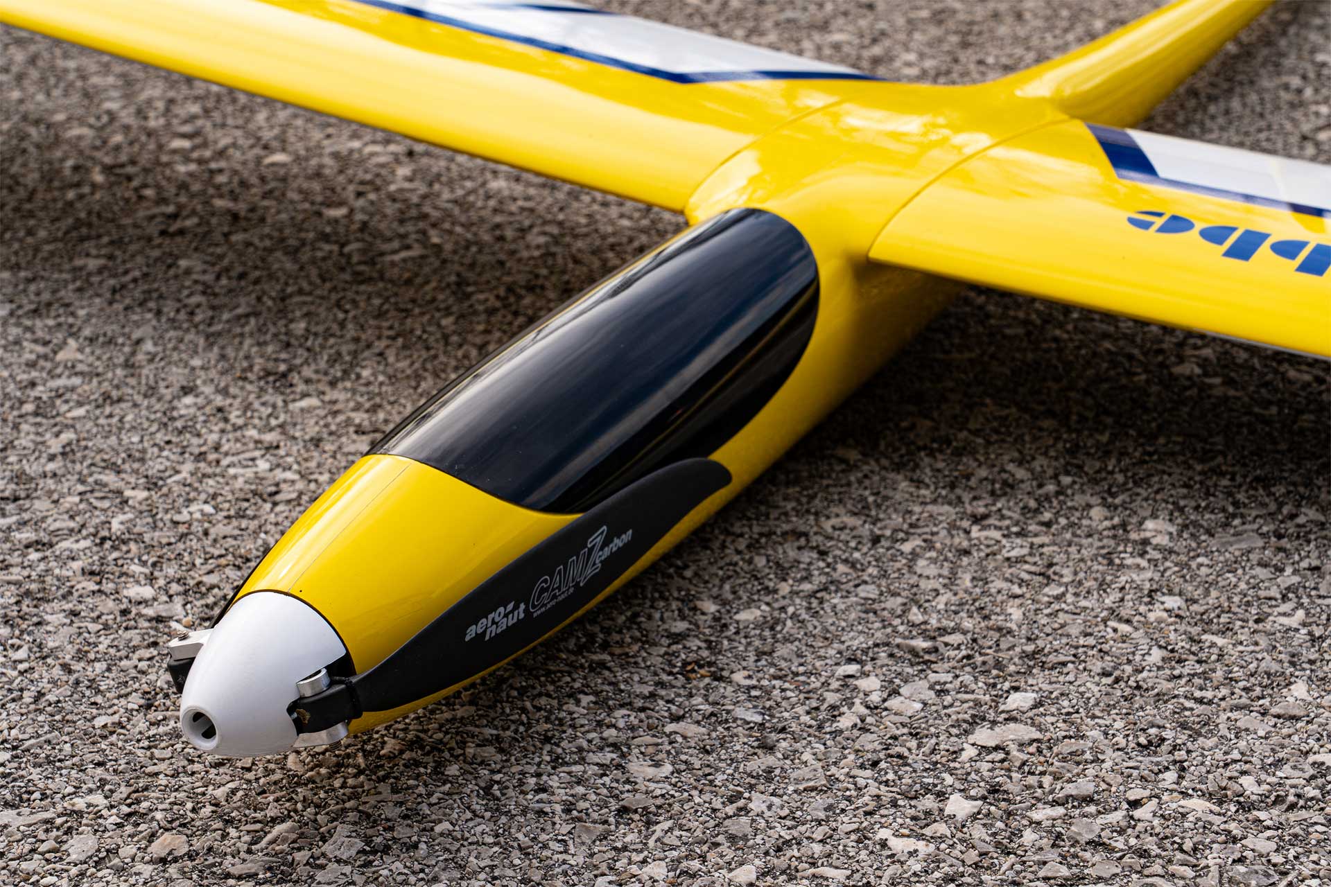 Robbe Modellsport K-Rat II Pro Voll-GFK PNP Kompakt-Allrounder mit 2-Klappenflügel