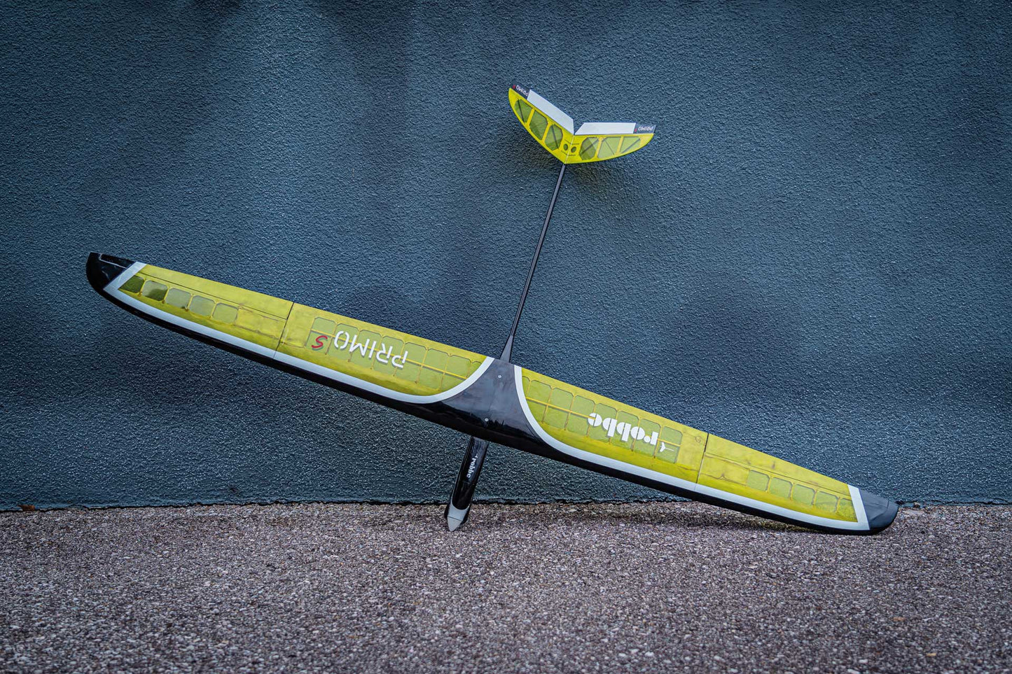 Robbe Modellsport Primo "S" ARF in moderner Sperrholz - Bauweise