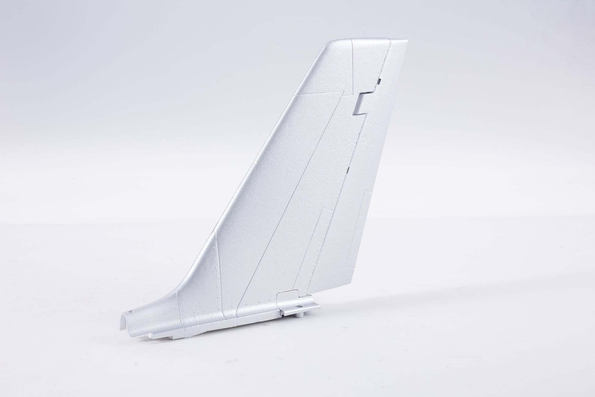 80mm F-86 : Vertical Stabilizer (Silver)