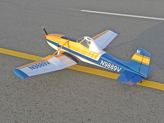 Cessna 188 (blau) / 1920mm